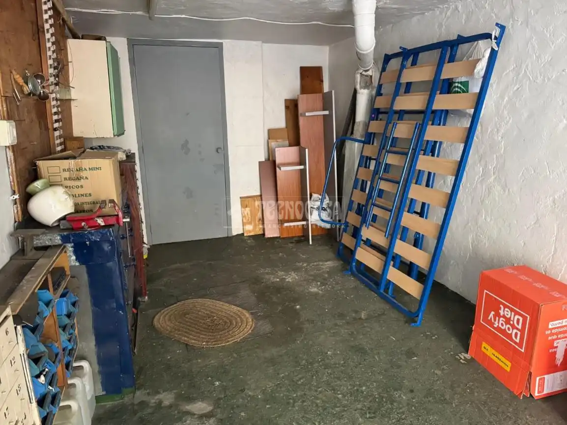 Garage zum Verkauf in Huelva