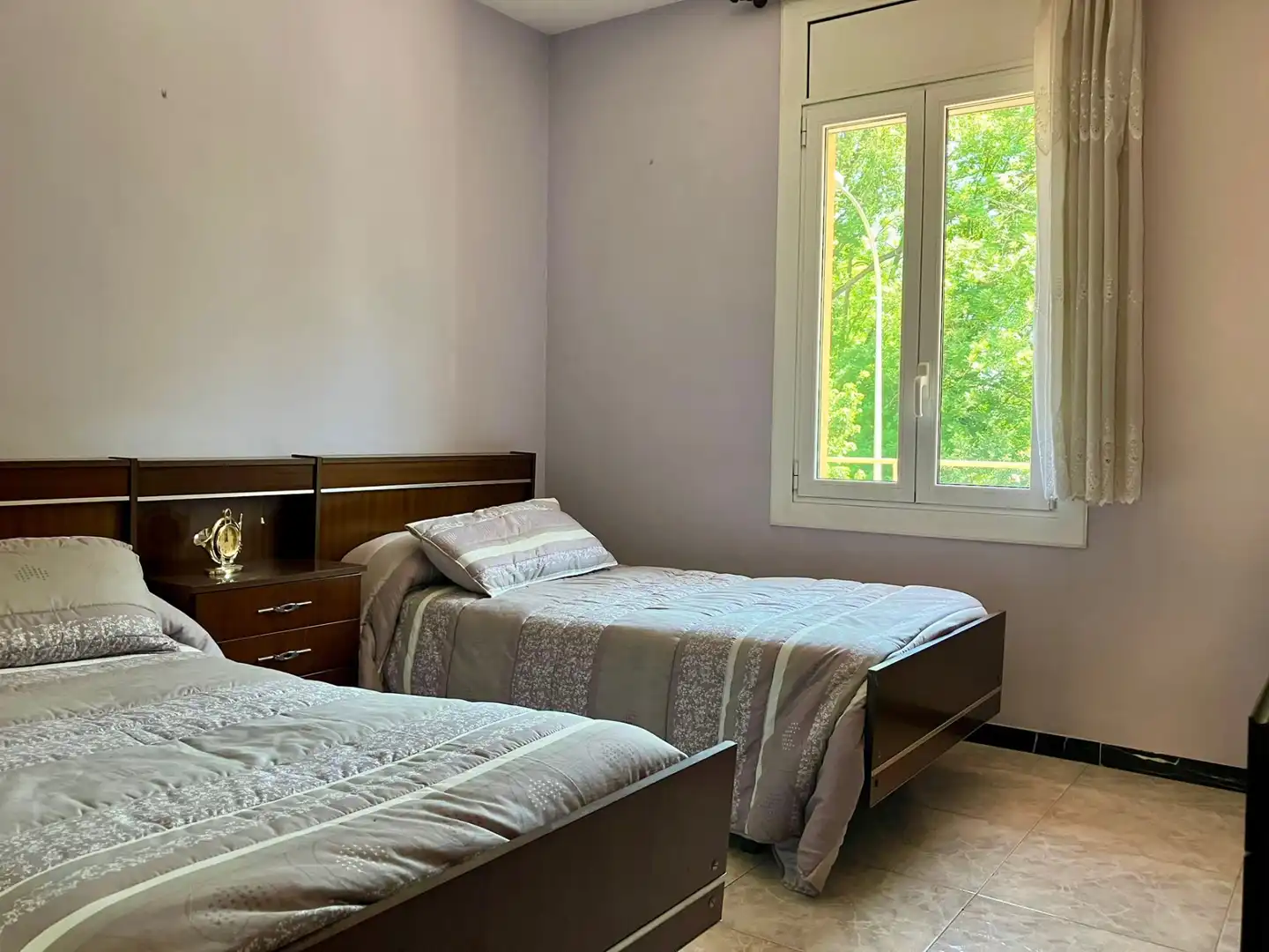 Dormitori de Casa o xalet en venda en Olot amb Calefacció, Terrassa i Balcó
