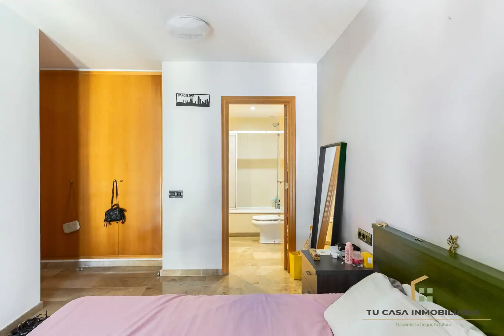 Habitación de Piso en venta en Badalona con Aire acondicionado, Calefacción y Terraza