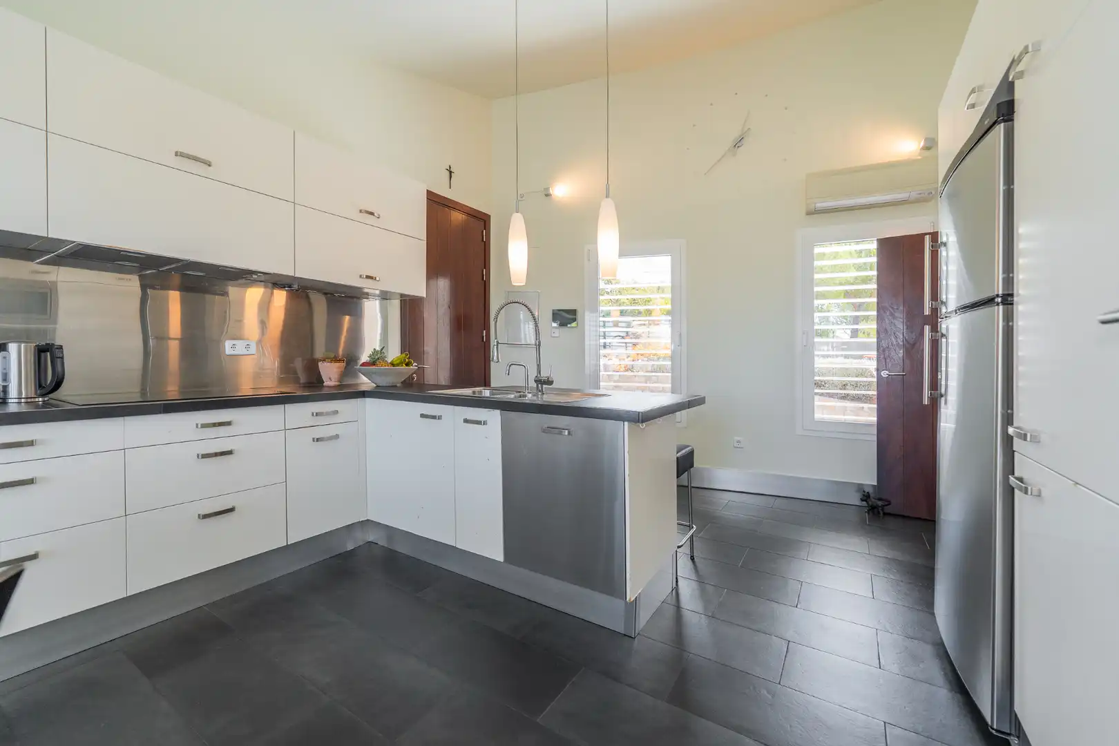 Detached house with pool for sale in Avenida de Atenas, imagen 25