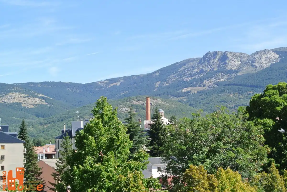 Àtic de lloguer a Paseo Don Juan de Borbón, Real Sitio de San Ildefonso