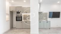 Kitchen of Flat for sale in  Valencia Capital  with Air Conditioner, Heating and Storage room