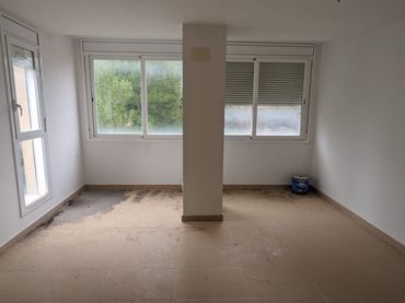 Maison avec balcon à vendre à Eugeni D Ors