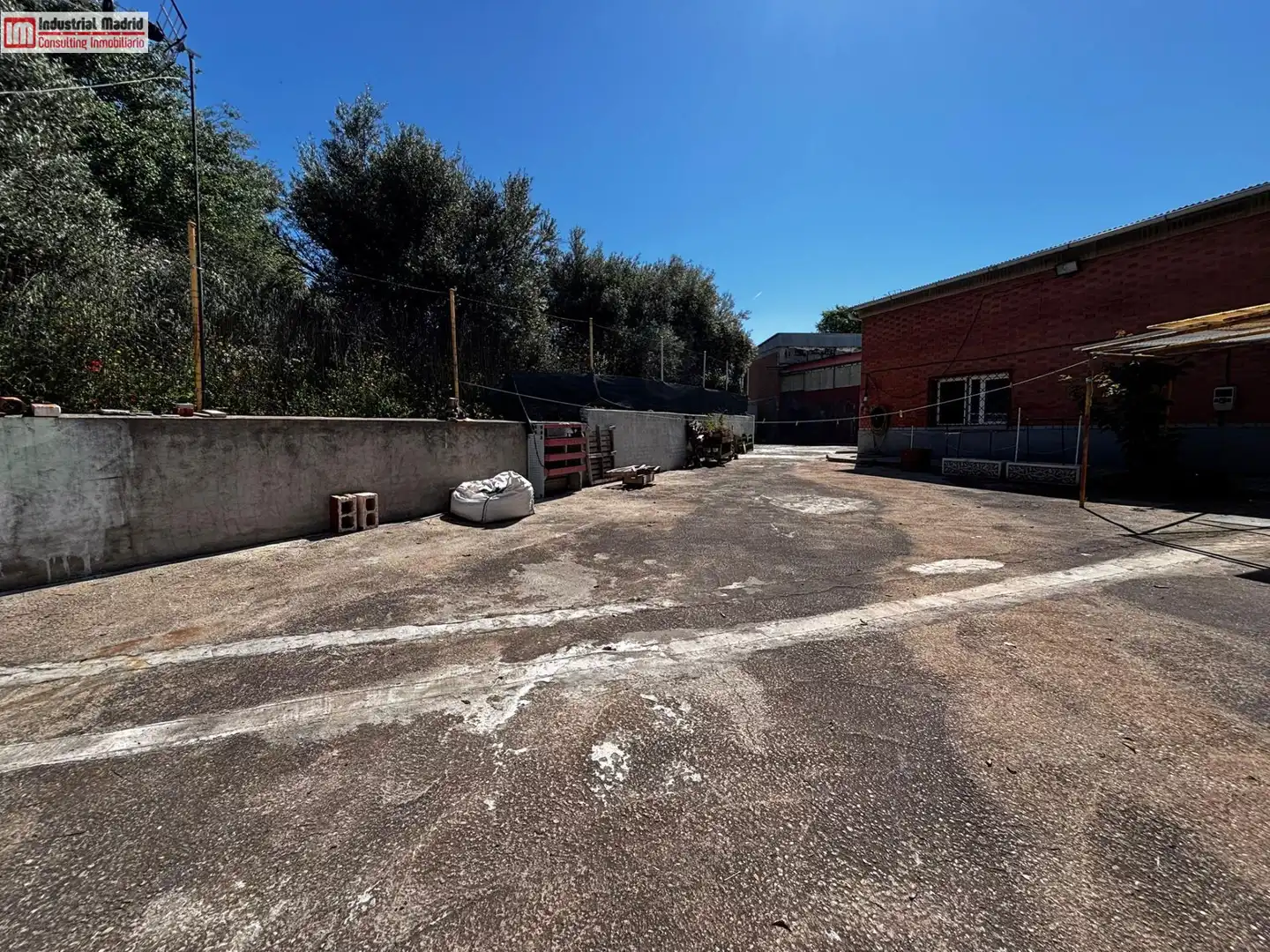 Parking de Nave industrial en venta en Arganda del Rey