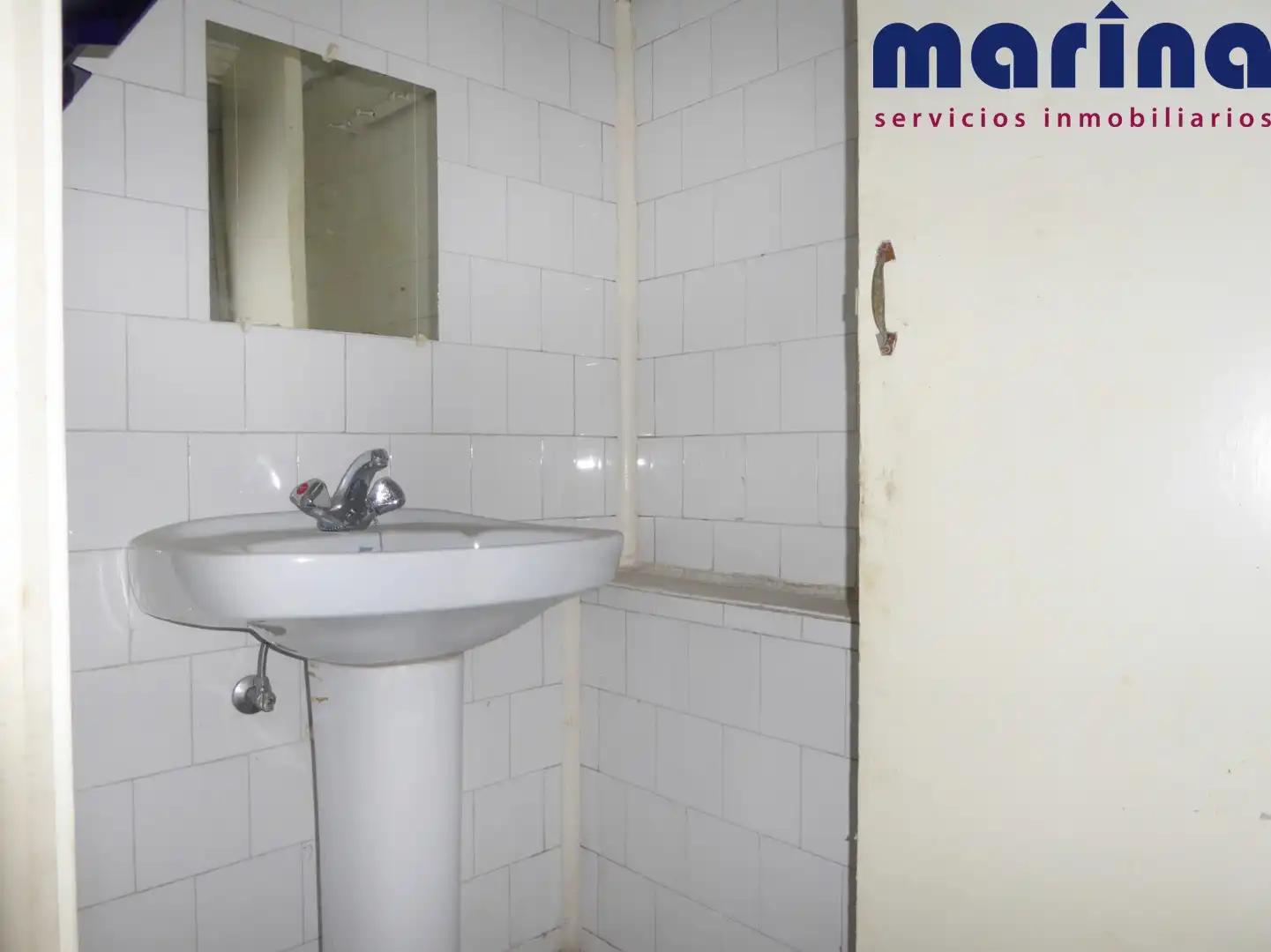 Baño de Local en venta en  Pamplona / Iruña