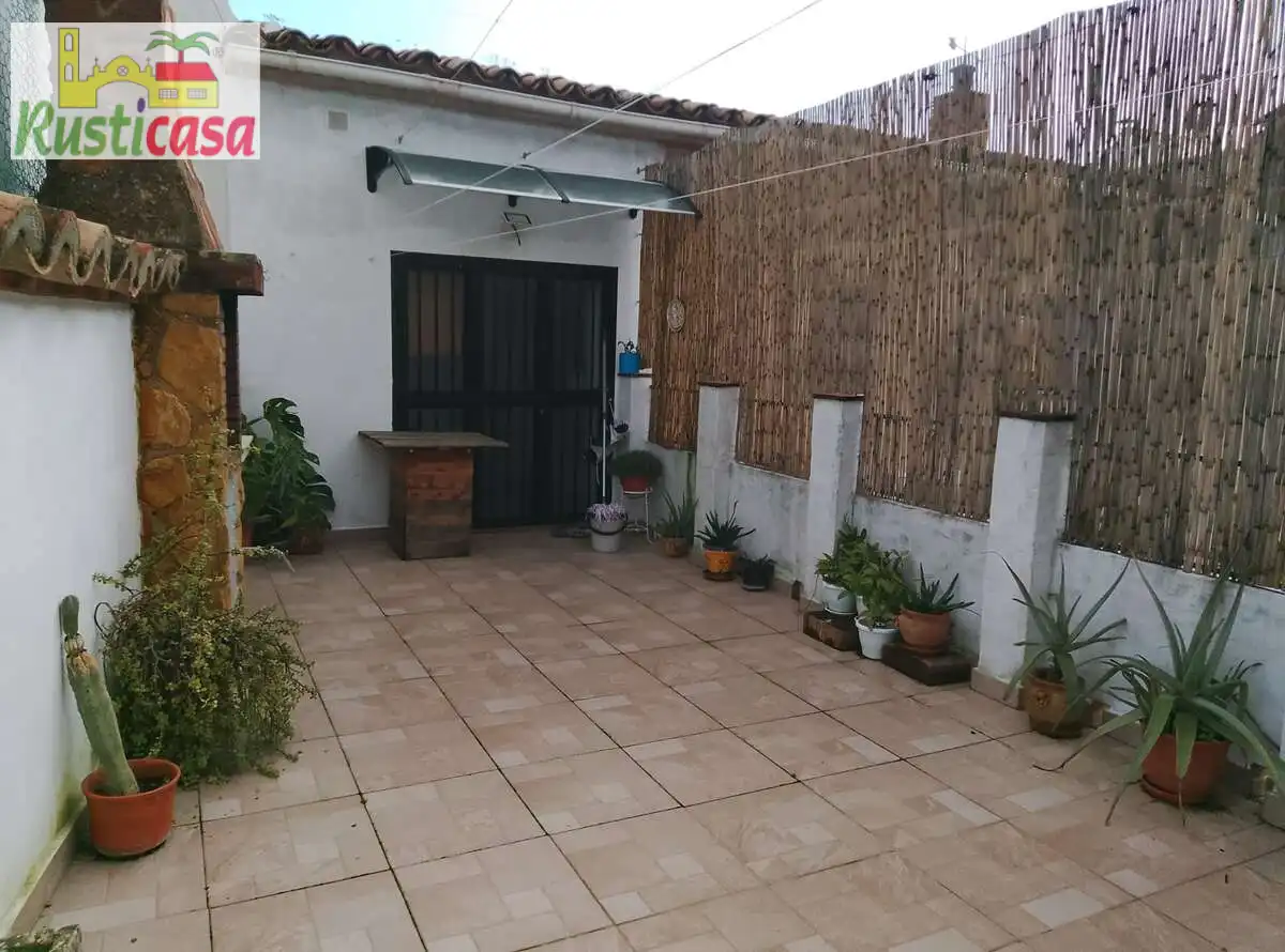 Terrassa de Casa o xalet en venda en Baños de la Encina amb Terrassa i Balcó
