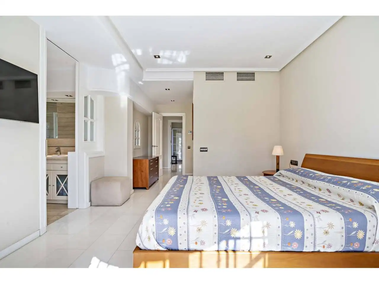 Villa mit Pool zum Verkauf in Travesia Porto Alegre 25, imagen 10