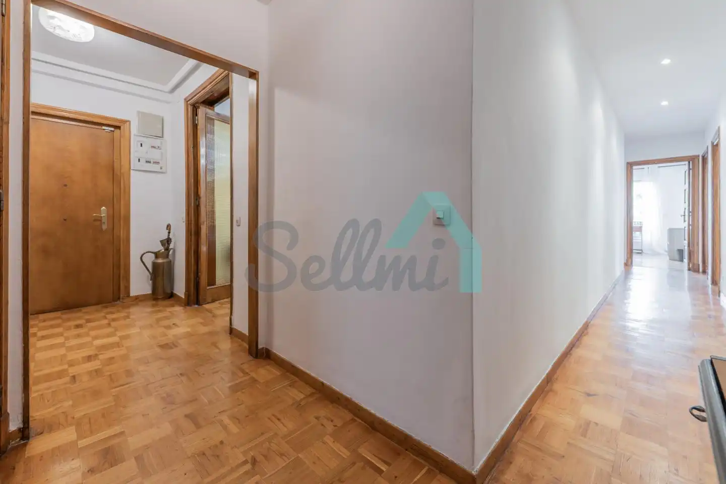 Flat for share in Oviedo   with Heating, Parquet flooring and Furnished