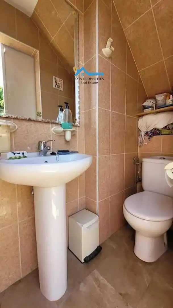Bathroom of Houses for sale in L'Alfàs del Pi  with Air Conditioner, Heating and Private garden