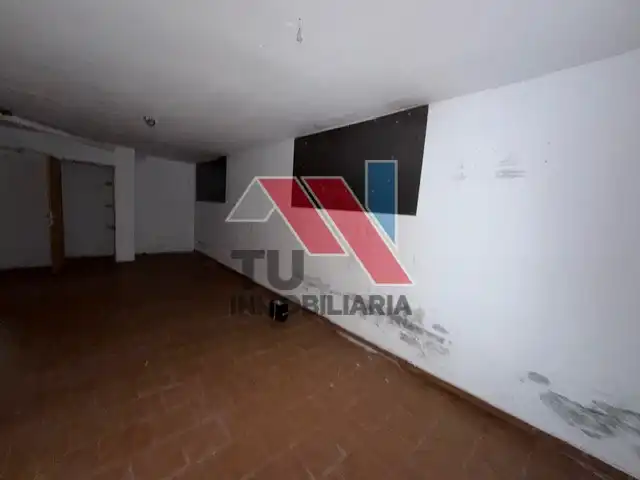 Houses for sale in Huecas  with Storage room, Swimming Pool and Alarm