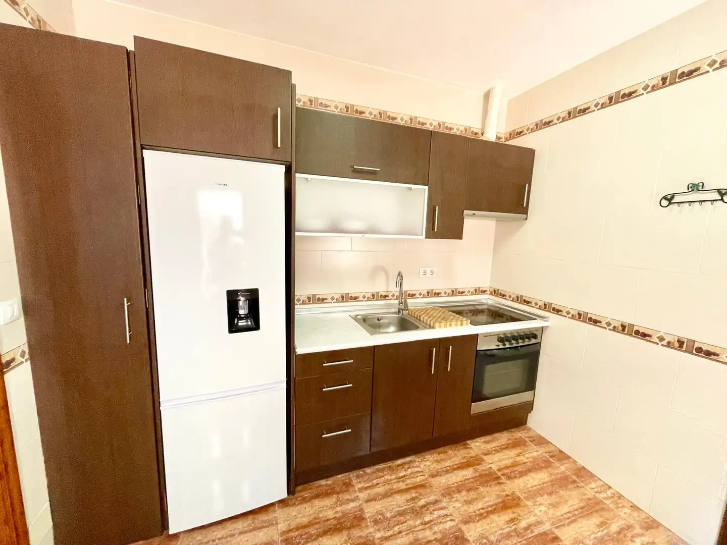 Cuina de Casa o xalet en venda en Roquetas de Mar amb Terrassa i Moblat