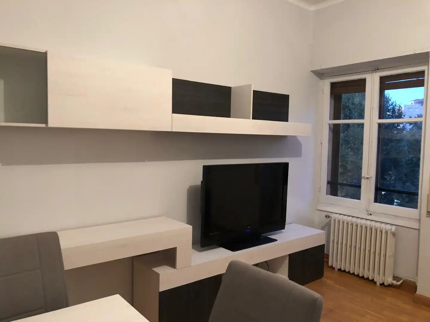 Living room of Flat for rent in Salamanca  with Heating, Parquet flooring and Furnished