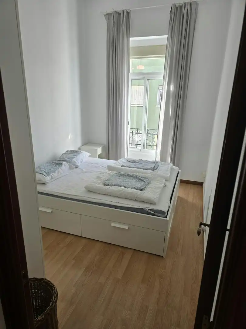 Wohnung zur Miete in N/A, Mont-Olivet