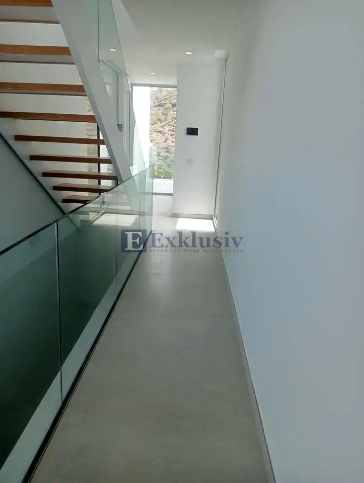 Houses for sale in Adeje  with Air Conditioner, Private garden and Terrace