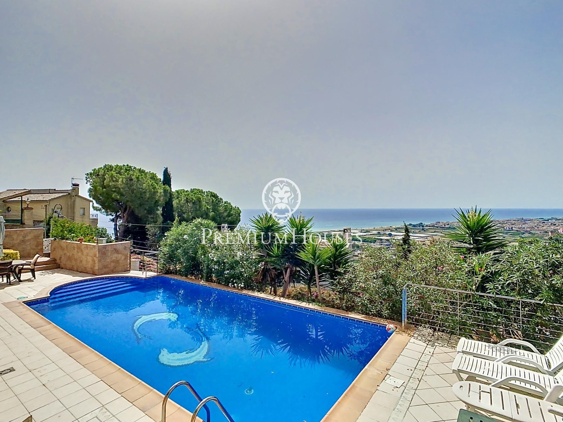 Piscina de Casa o chalet en venta en Santa Susanna con Jardín privado y Piscina
