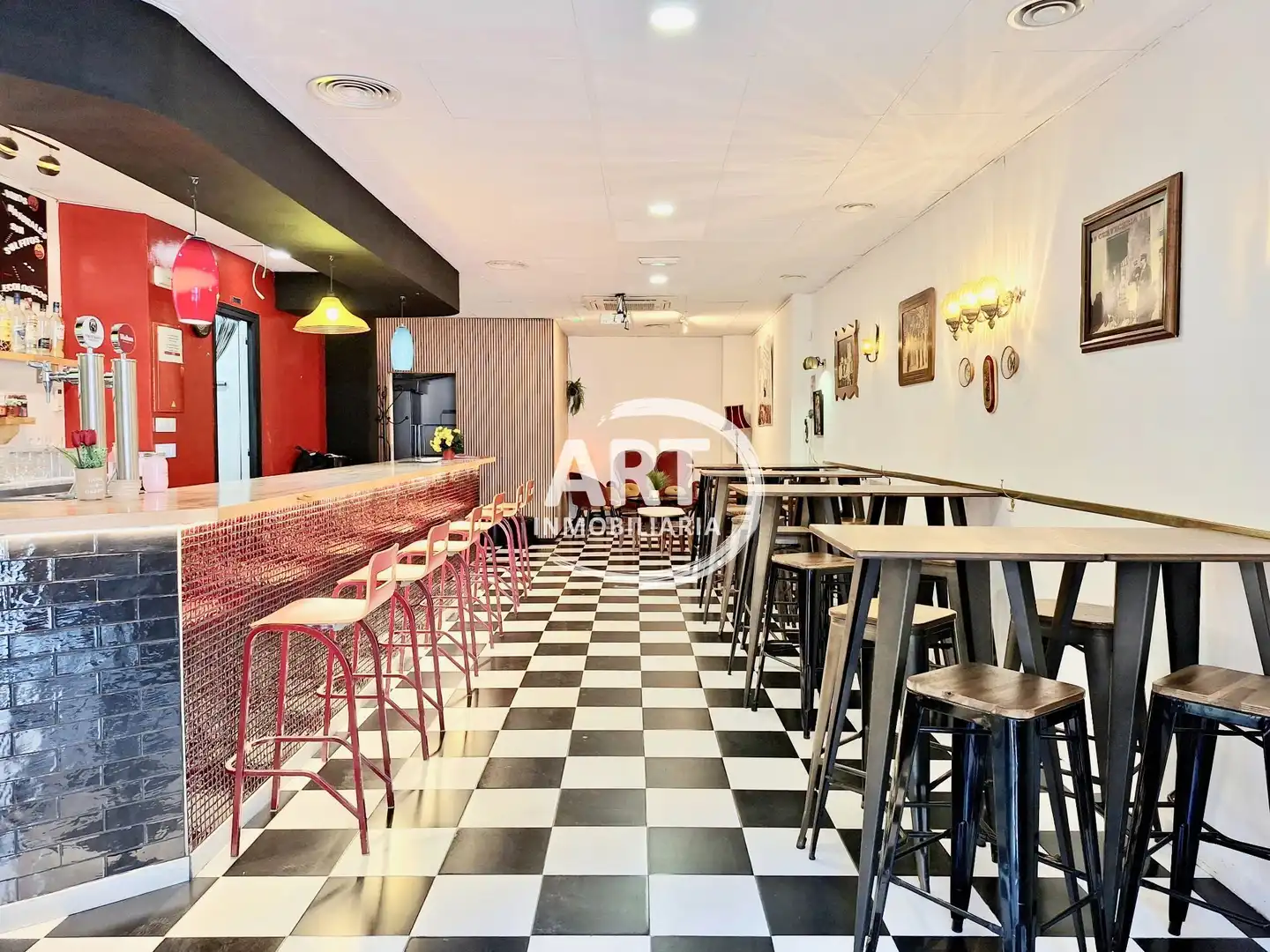 Commercial properties for sale in Bétera  with Air Conditioner and Furnished