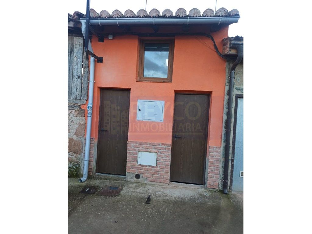 Exterior view of Premises for sale in Bobadilla