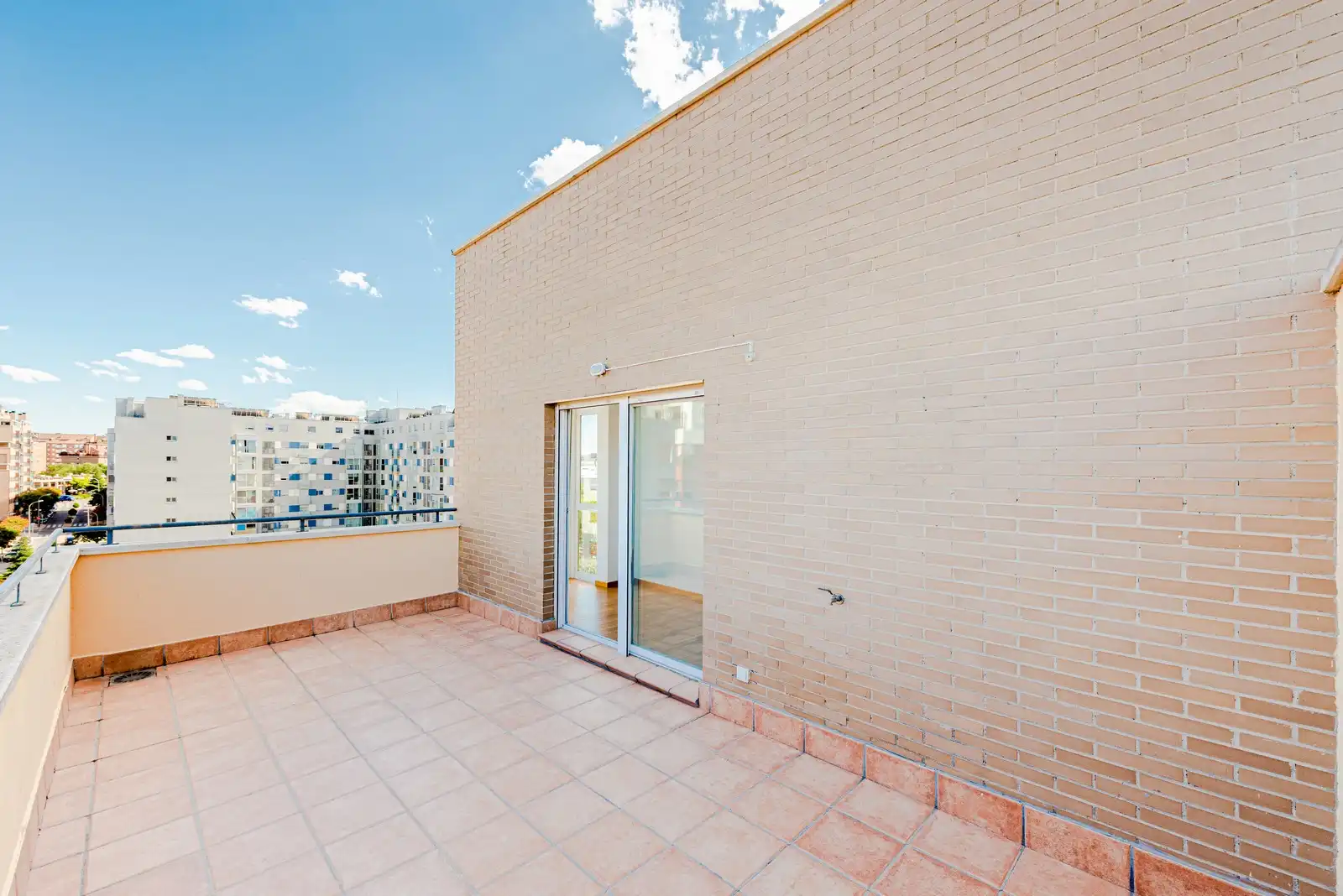 Terrassa de Estudi en venda en Madrid amb Terrassa i Traster