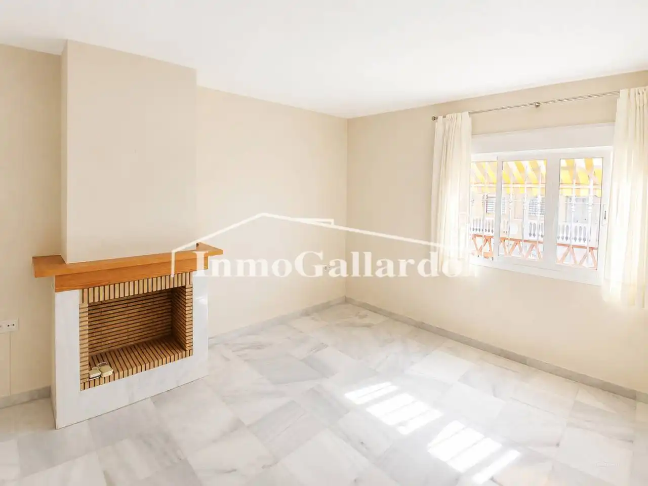 Living room of Detached homes for sale in Rincón de la Victoria  with Air Conditioner, Heating and Terrace