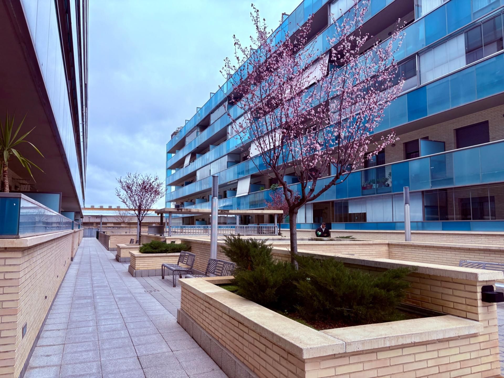 Vista exterior de Pis en venda en Cuarte de Huerva amb Calefacció, Terrassa i Balcó