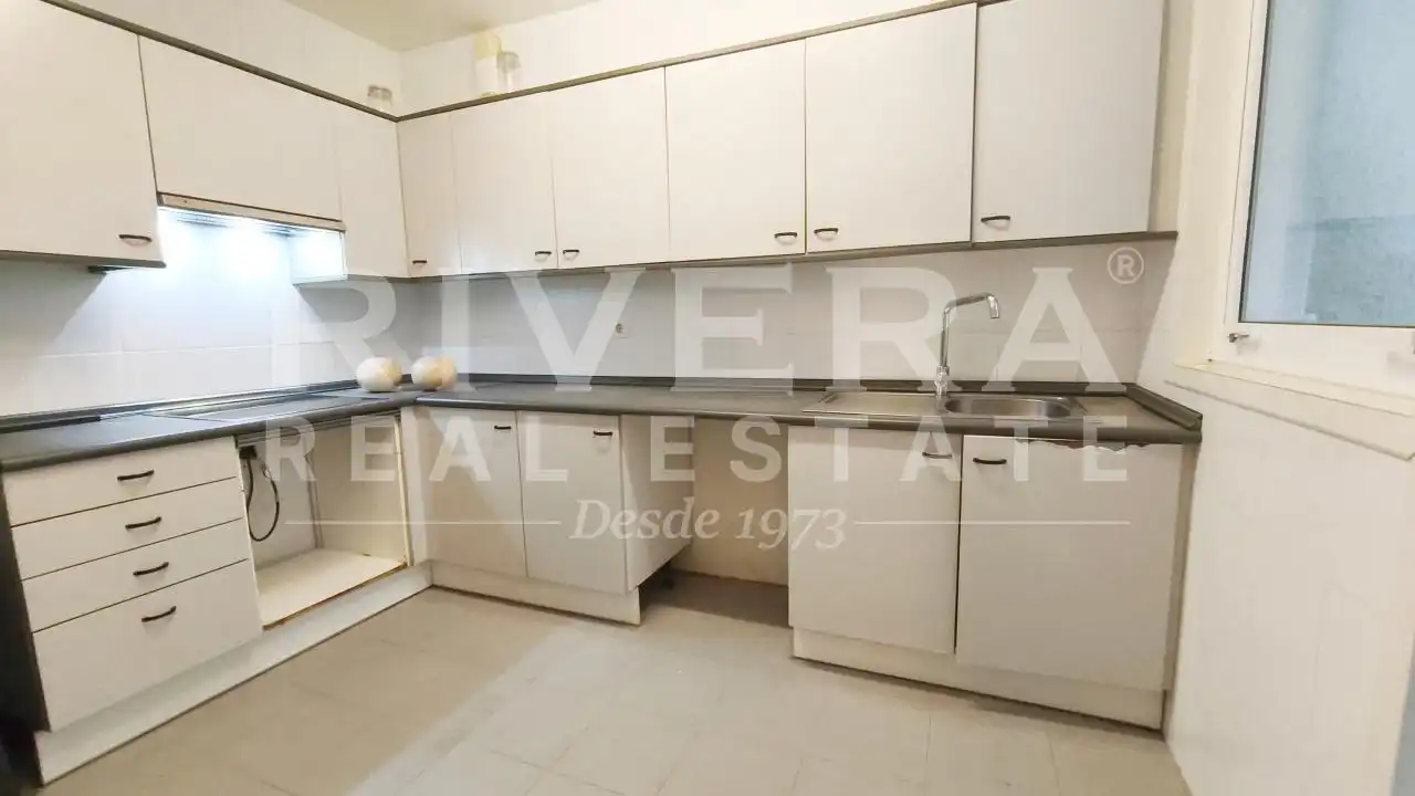 Kitchen of Flat for sale in Vigo   with Heating