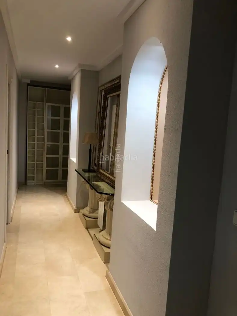 Piso con ascensor en venta en Calle Caballero de Rodas 113, imagen 10