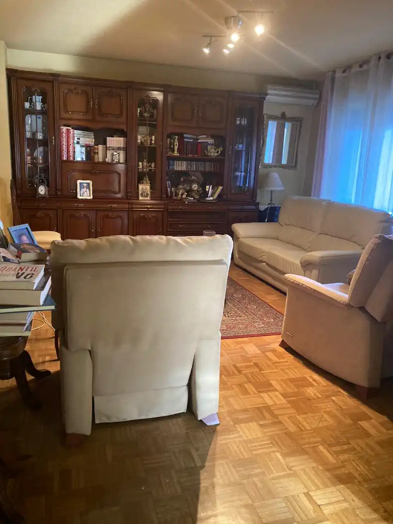 Wohnzimmer von Wohnung zum Verkauf in Aranjuez mit Klimaanlage, Heizung und Privatgarten