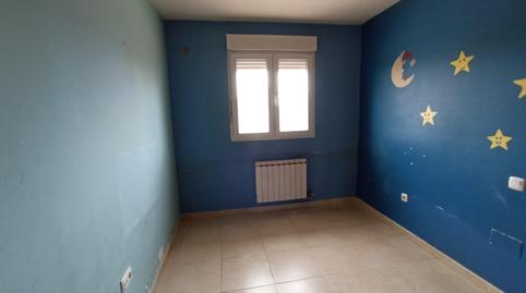 Photo 3 of Single-family semi-detached for sale in Travesía A.rico Lorenzo, Pozaldez, Valladolid