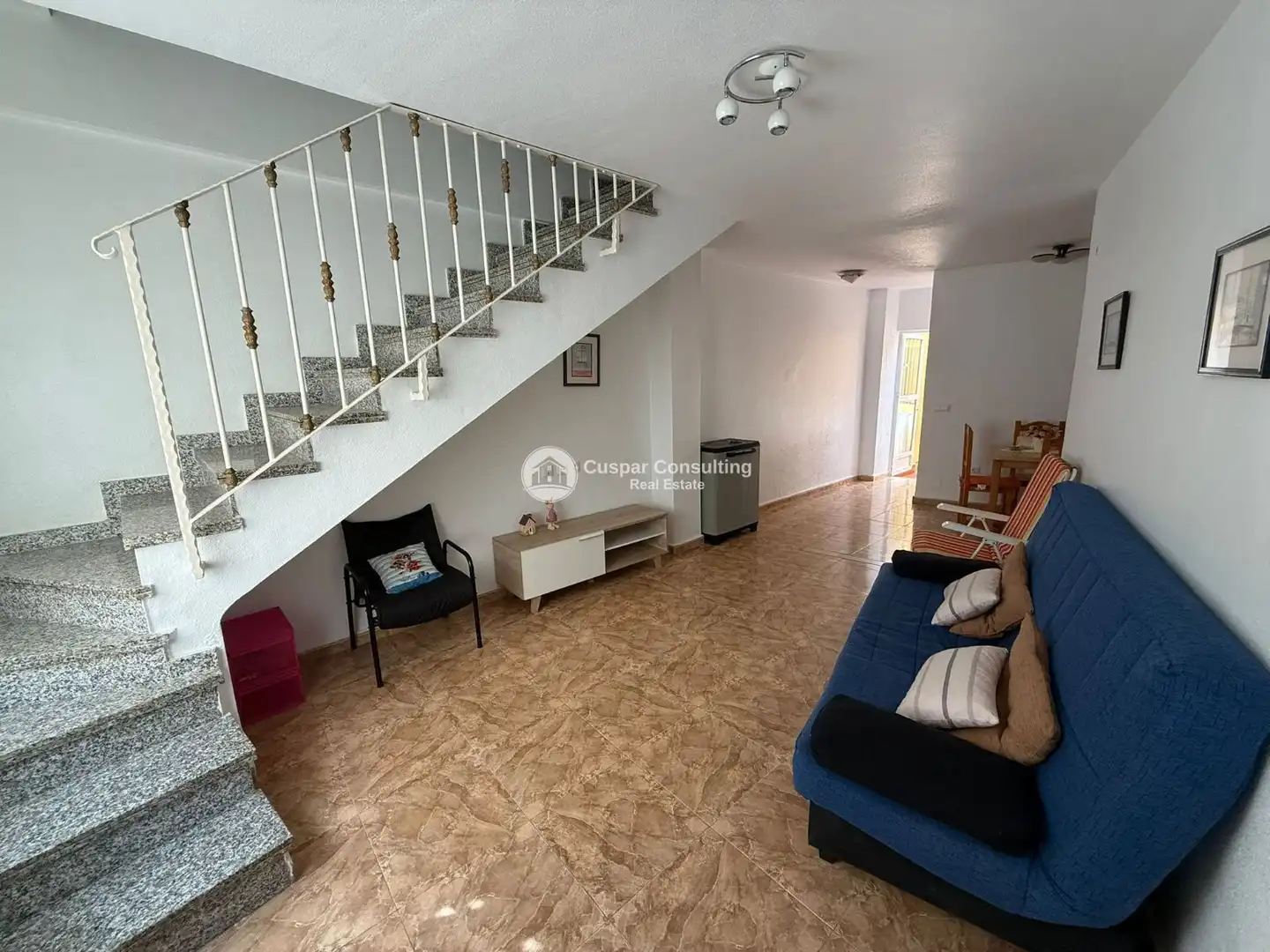 Sala d'estar de Dúplex en venda en Los Alcázares amb Aire condicionat, Terrassa i Moblat