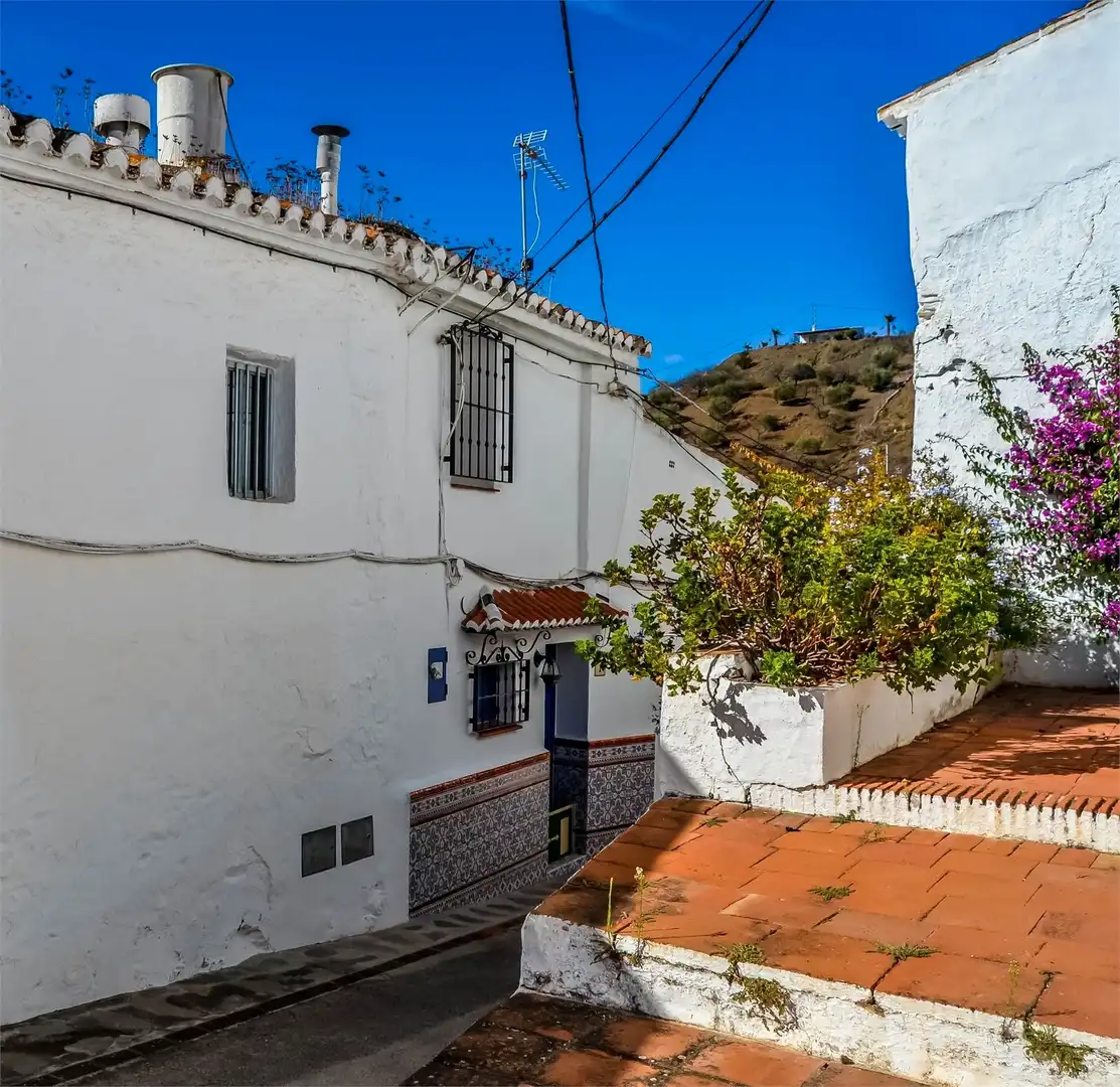 Exterior view of Country homes for sale in Arenas