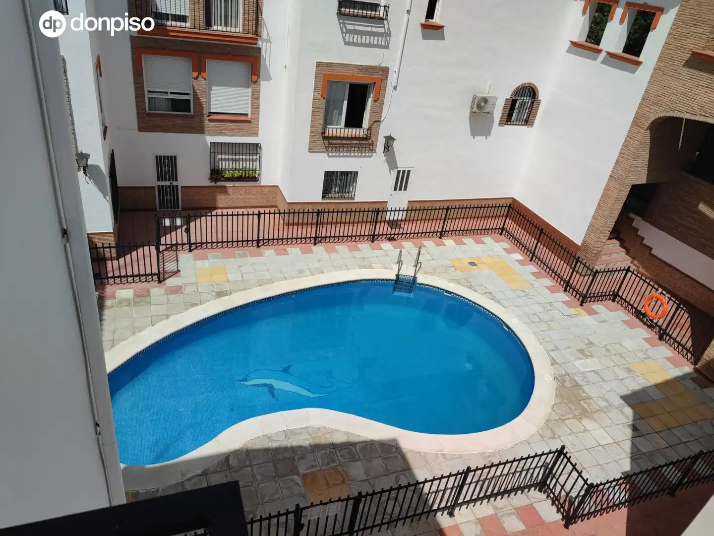 Piscina de Casa adosada en venda en Granada amb Terrassa i Piscina comunitària