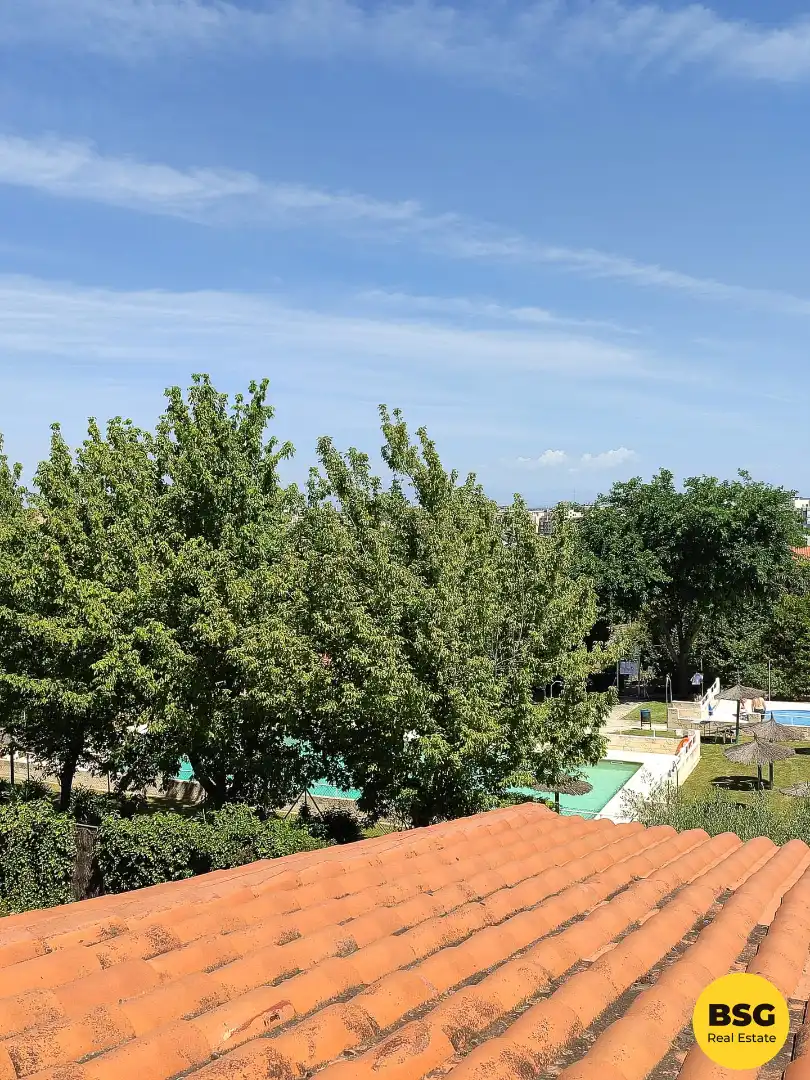 Vista exterior de Casa o chalet en venta en Rivas-Vaciamadrid con Aire acondicionado, Amueblado y Piscina comunitaria