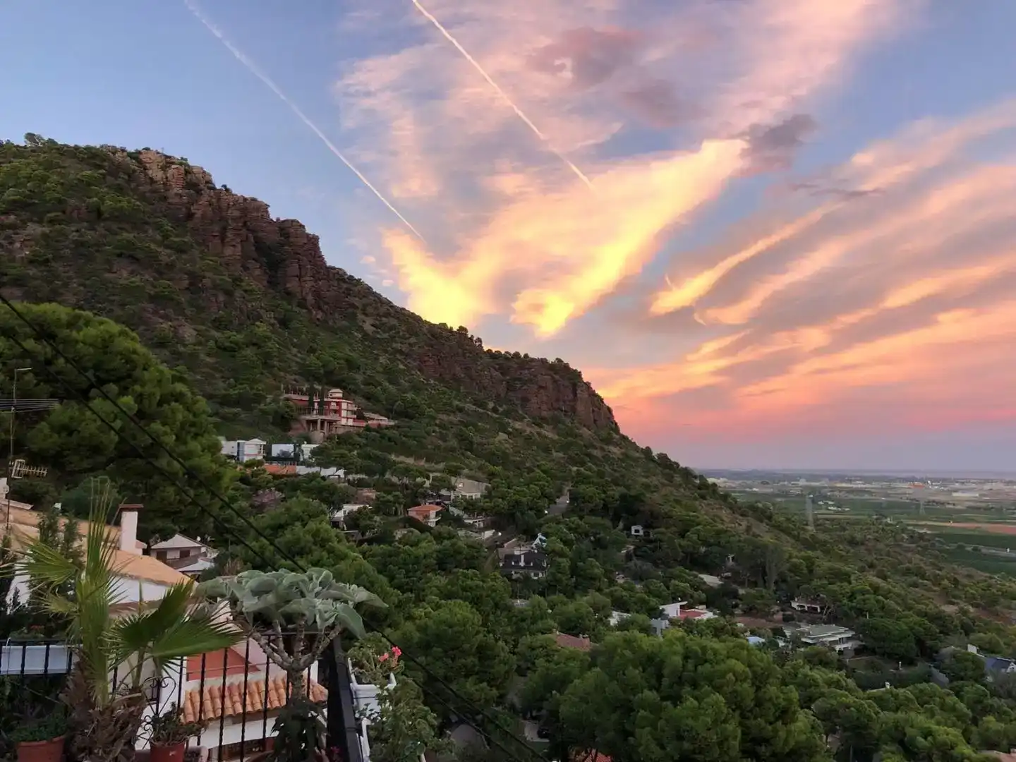 Vista exterior de Pis en venda en Sagunto / Sagunt amb Aire condicionat, Piscina i Balcó