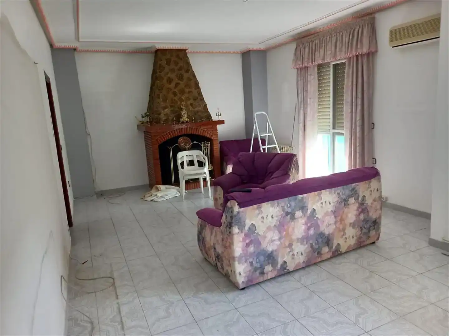Sala d'estar de Pis en venda en Beas de Segura amb Traster i Balcó