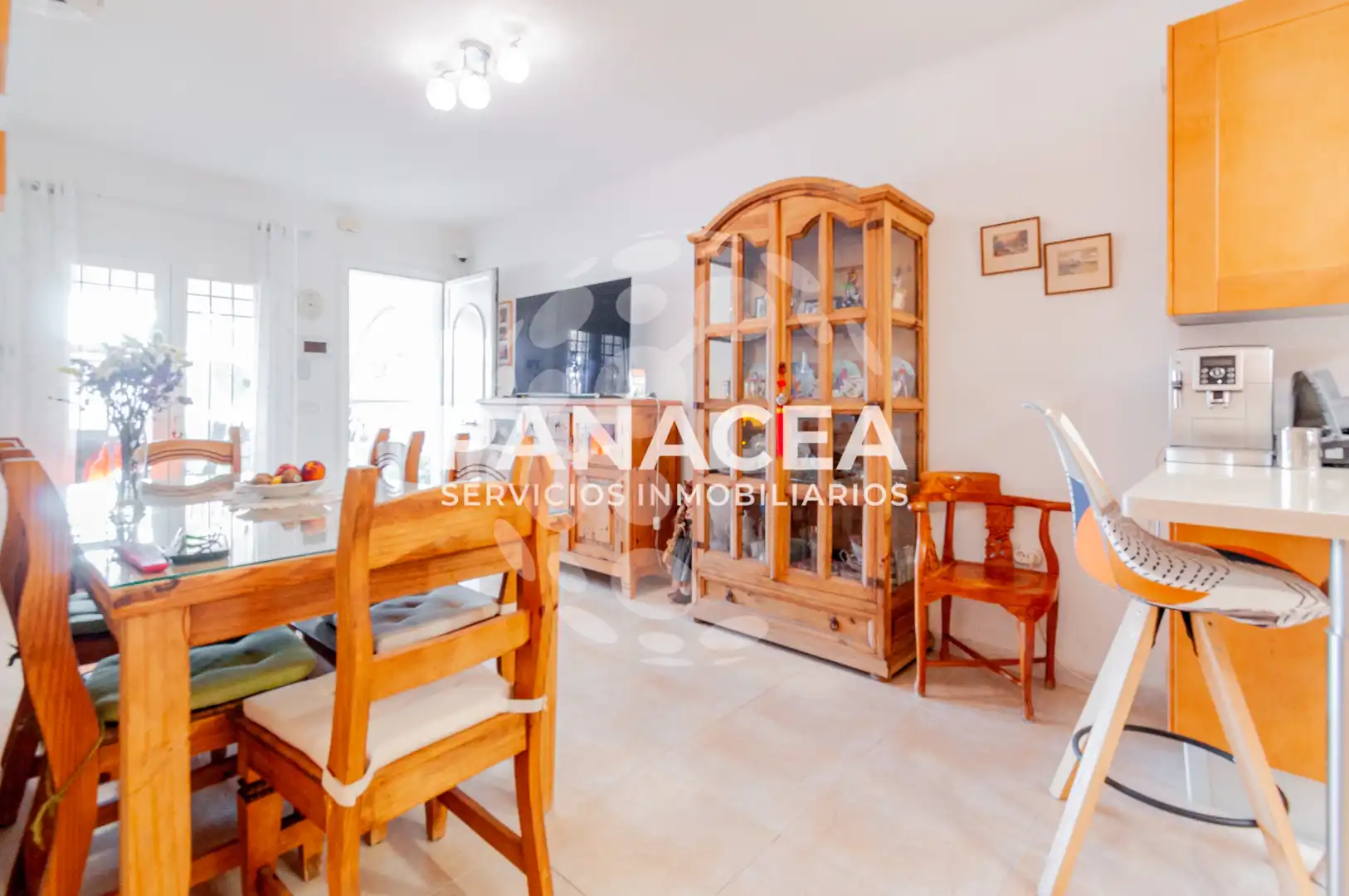 Jardín de Casa o chalet en venta en Vícar con Amueblado, Horno y Lavadora