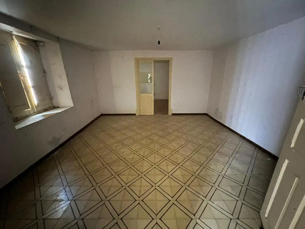 Sala d'estar de Casa o xalet en venda en Castilfalé amb Calefacció