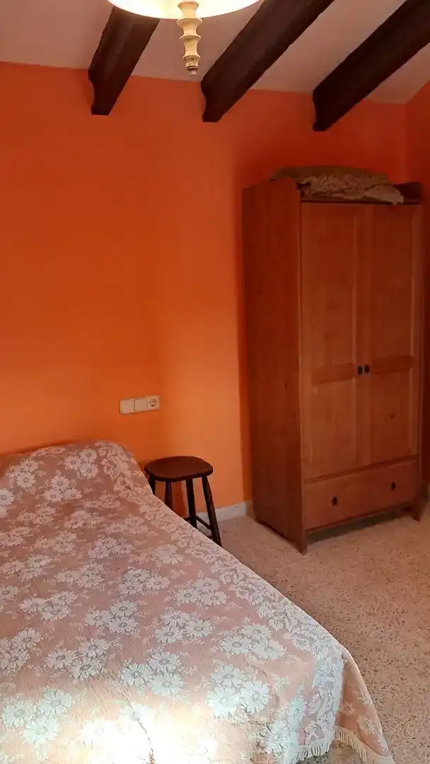 Dormitori de Finca rústica en venda en Els Omells de na Gaia amb Balcó
