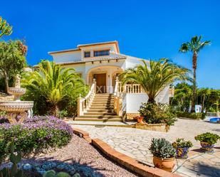 Vista exterior de Casa o xalet en venda en Calpe / Calp amb Aire condicionat, Terrassa i Piscina