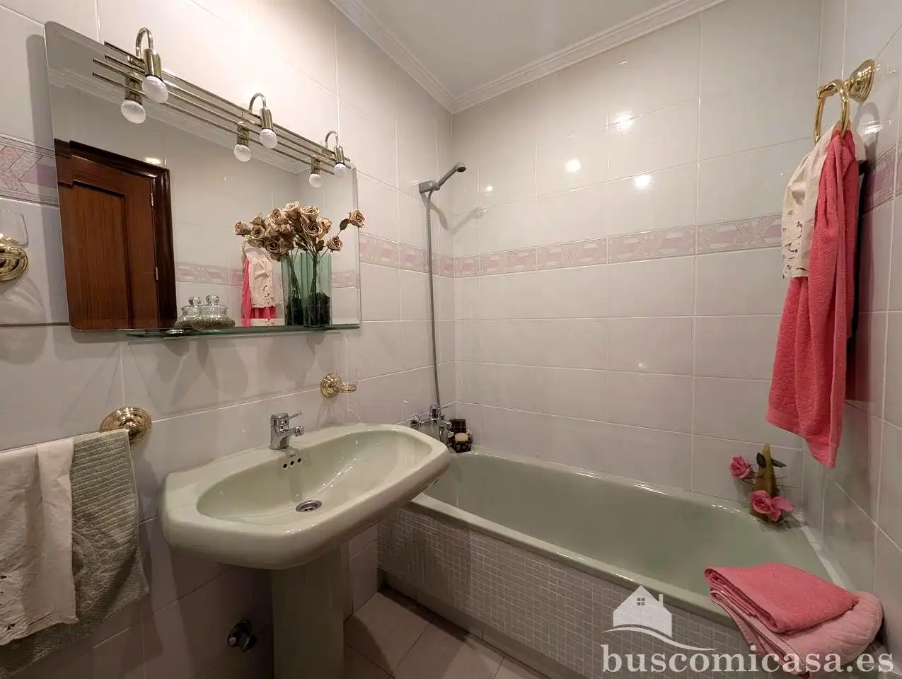 Badezimmer von Wohnung zur Miete in Linares mit Klimaanlage, Terrasse und Möbliert