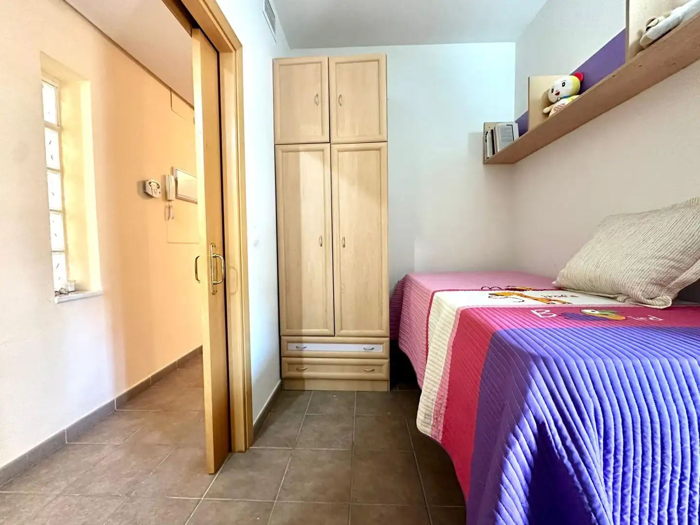 Habitación de Planta baja en venta en Almería