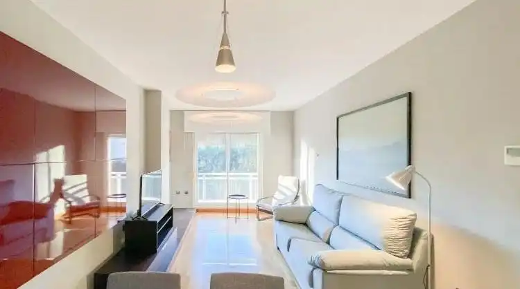Sala de estar de Piso en venta en Málaga con Aire acondicionado, Parquet y Piscina comunitaria