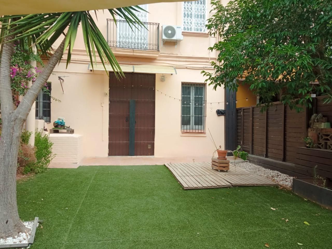 Garden of Planta baja for sale in Montgat  with Air Conditioner, Private garden and Terrace