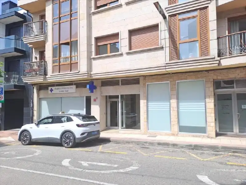 Local en venta en Tomiño