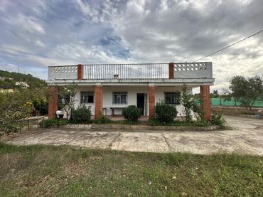 Villa avec piscine à vendre à Real