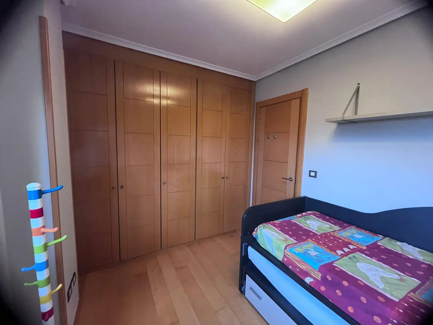 Bedroom of Houses for sale in Burgos  with Heating, Private garden and Furnished
