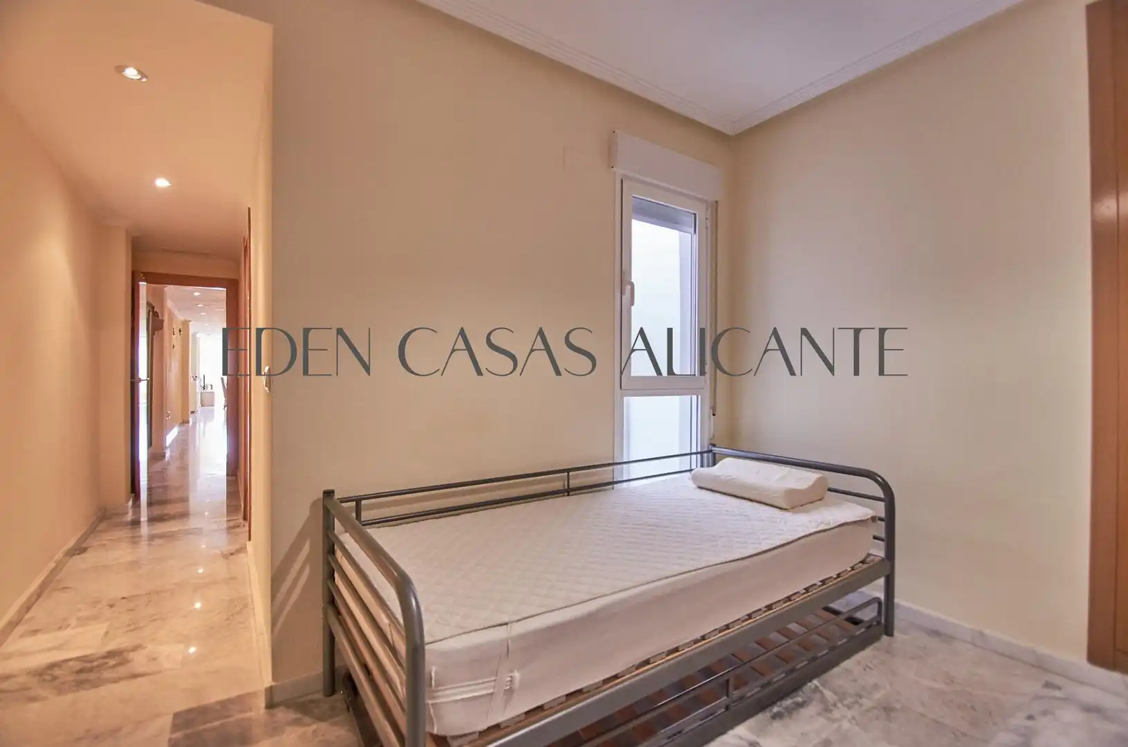 Apartamento con balcón en venta en Calle Calle de San Pedro, 70, imagen 12