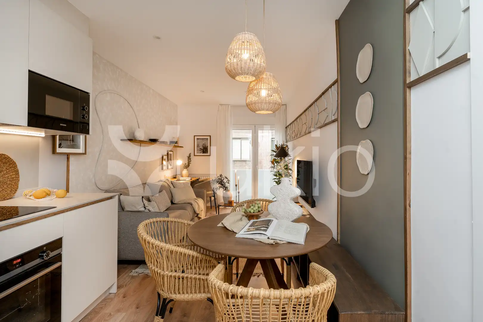 Living room of Apartments for rent in Madrid  with Air Conditioner, Heating and Furnished