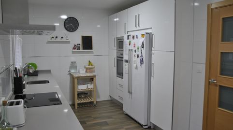 Photo 3 of Single-family semi-detached for sale in Calle José Antonio Gabriel y Galán, Los Pinos - El Pilar, Plasencia