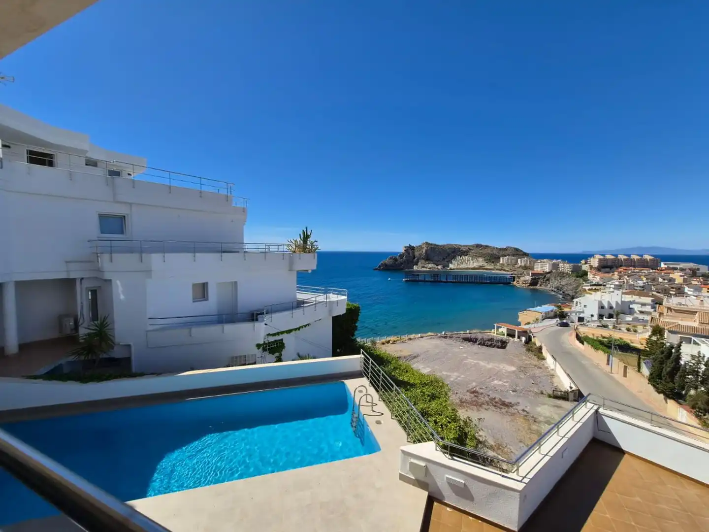 Schwimmbecken von Haus oder Chalet zum Verkauf in Águilas mit Klimaanlage und Schwimmbad