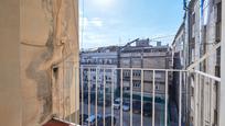 Vista exterior de Pis en venda en  Barcelona Capital amb Calefacció i Balcó